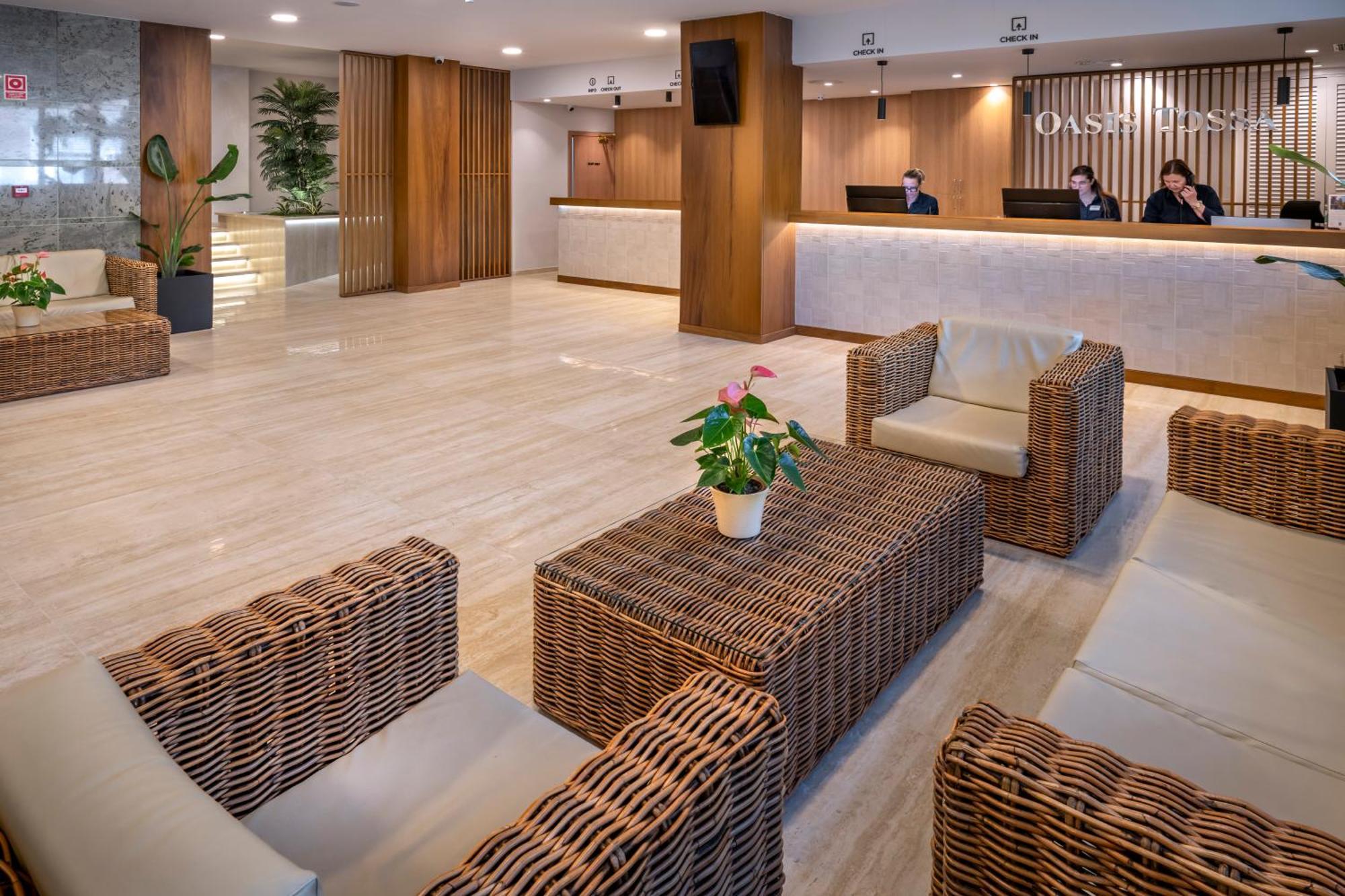 Ght Oasis Tossa & Spa Tossa de Mar Exterior photo